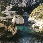 Le Sept Aux Portes Des Calanques *